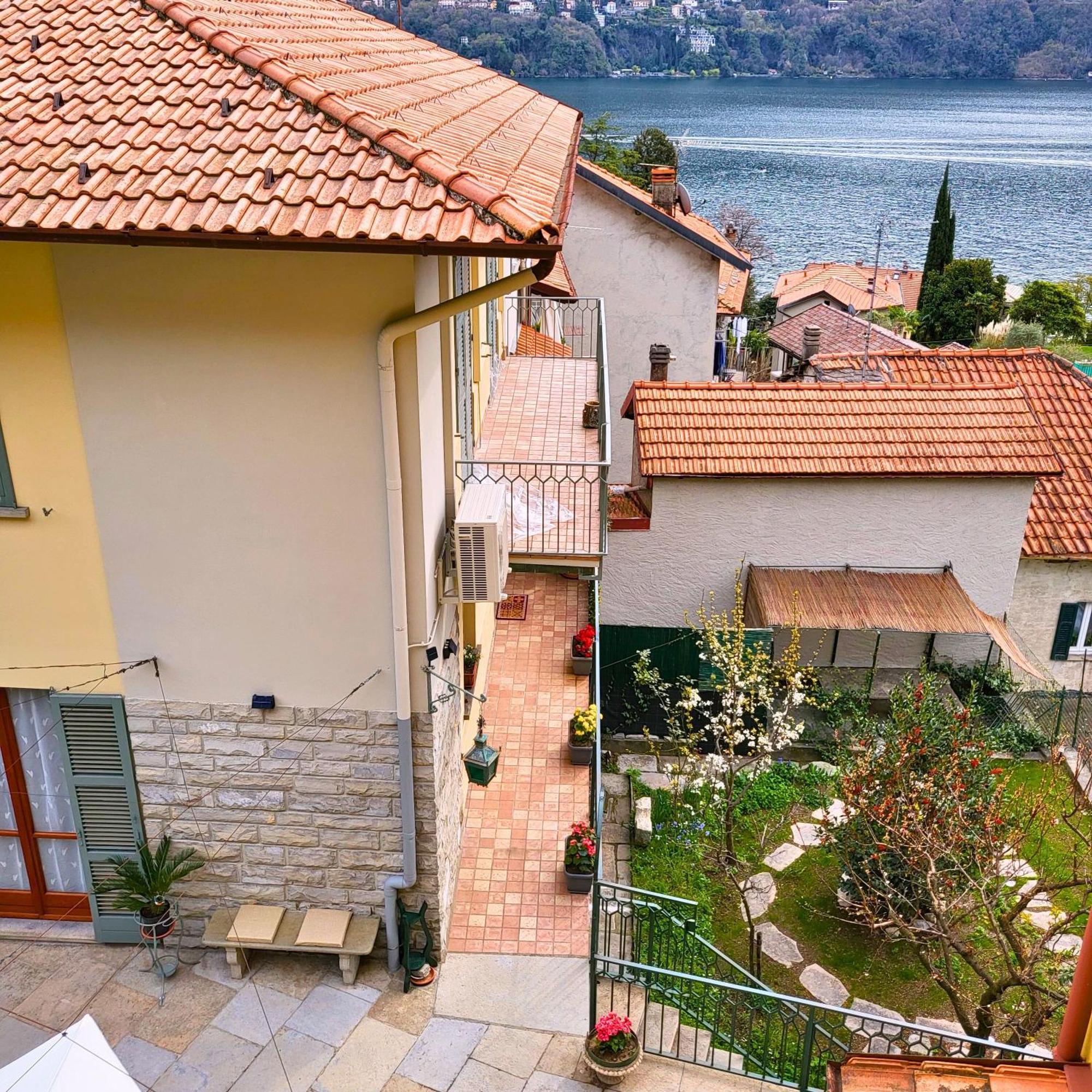 Casa Gelsomino, Laglio, Lake Comoヴィラ エクステリア 写真